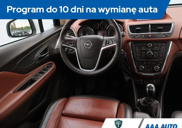 Opel Mokka cena 58000 przebieg: 133448, rok produkcji 2014 z Wyszków małe 379